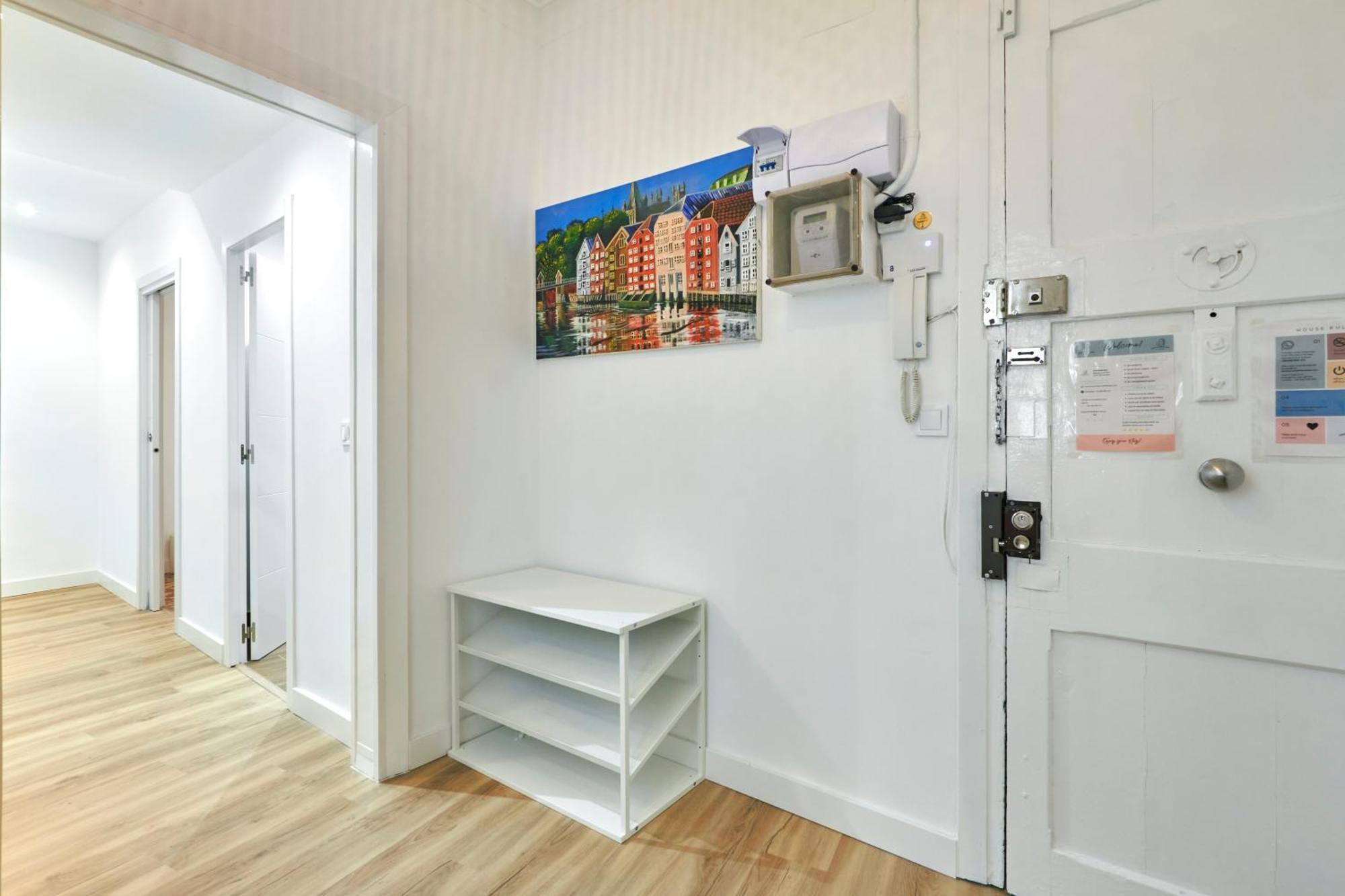 Comfortable Apartment Next To Apolo Theater Barcelona Luaran gambar