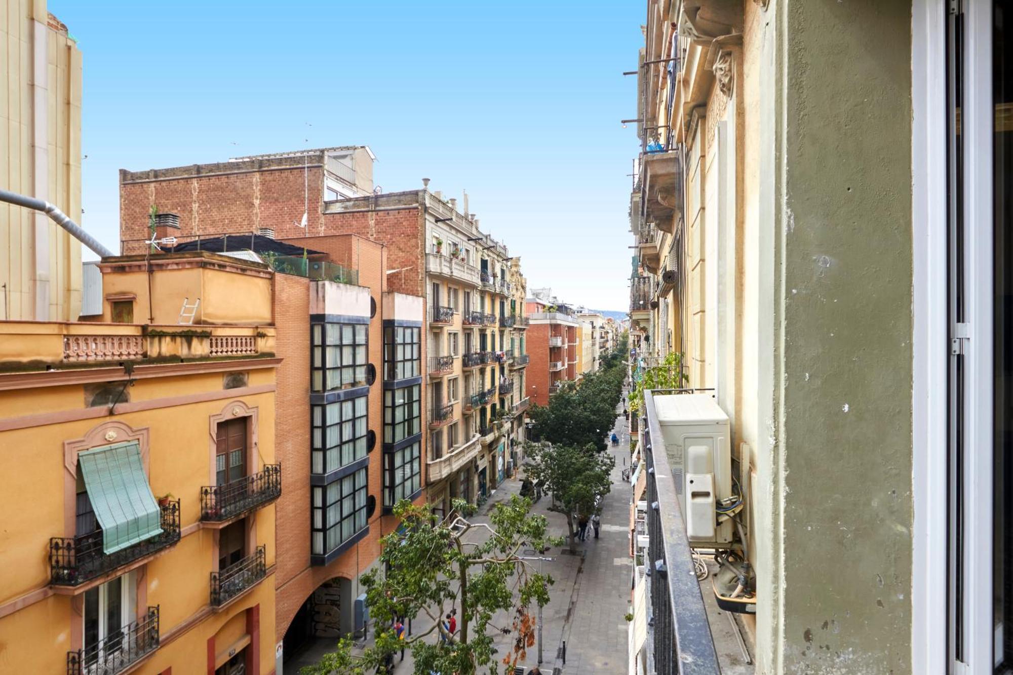 Comfortable Apartment Next To Apolo Theater Barcelona Luaran gambar