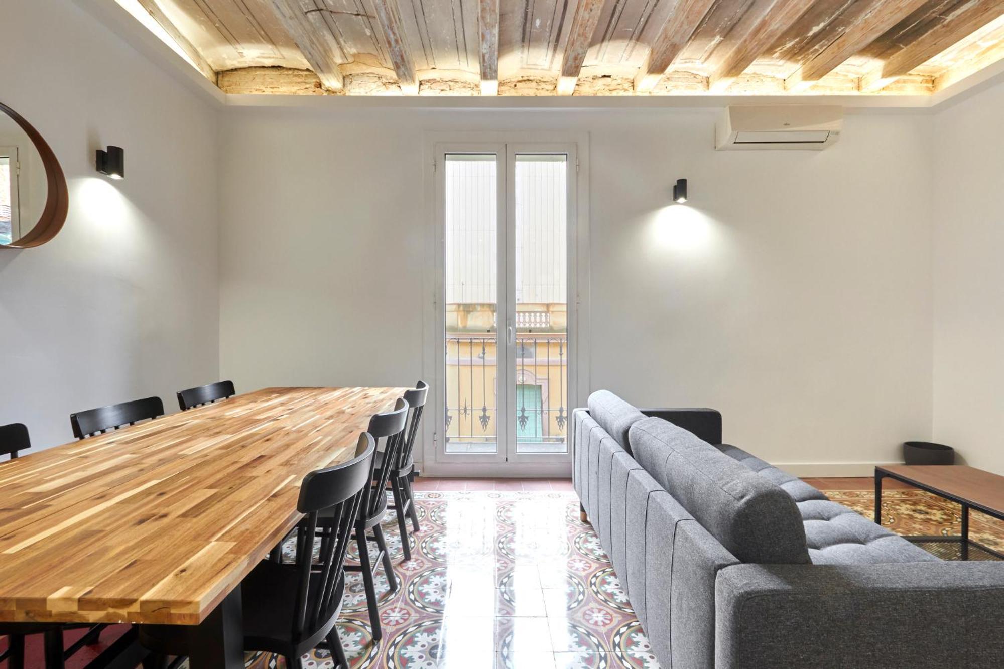 Comfortable Apartment Next To Apolo Theater Barcelona Luaran gambar