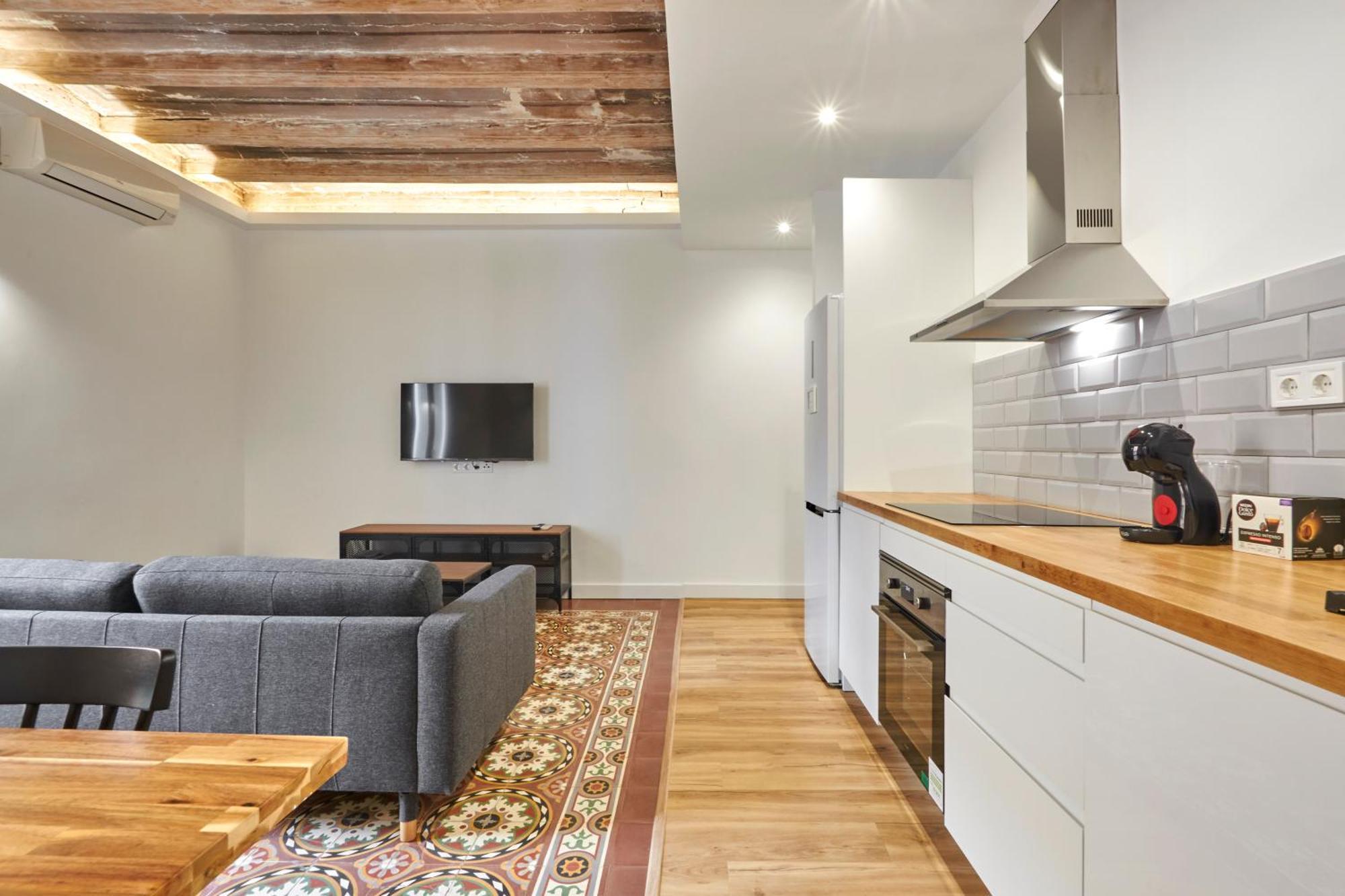 Comfortable Apartment Next To Apolo Theater Barcelona Luaran gambar