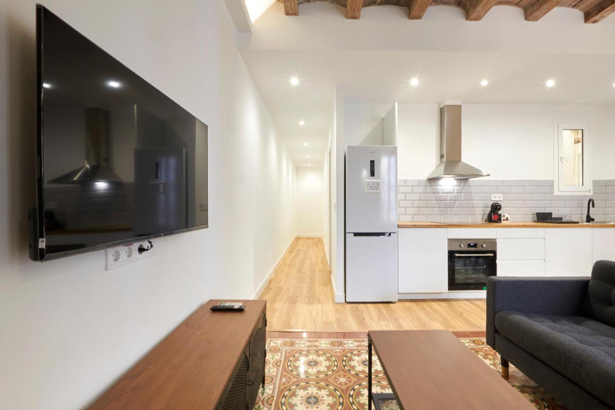 Comfortable Apartment Next To Apolo Theater Barcelona Luaran gambar